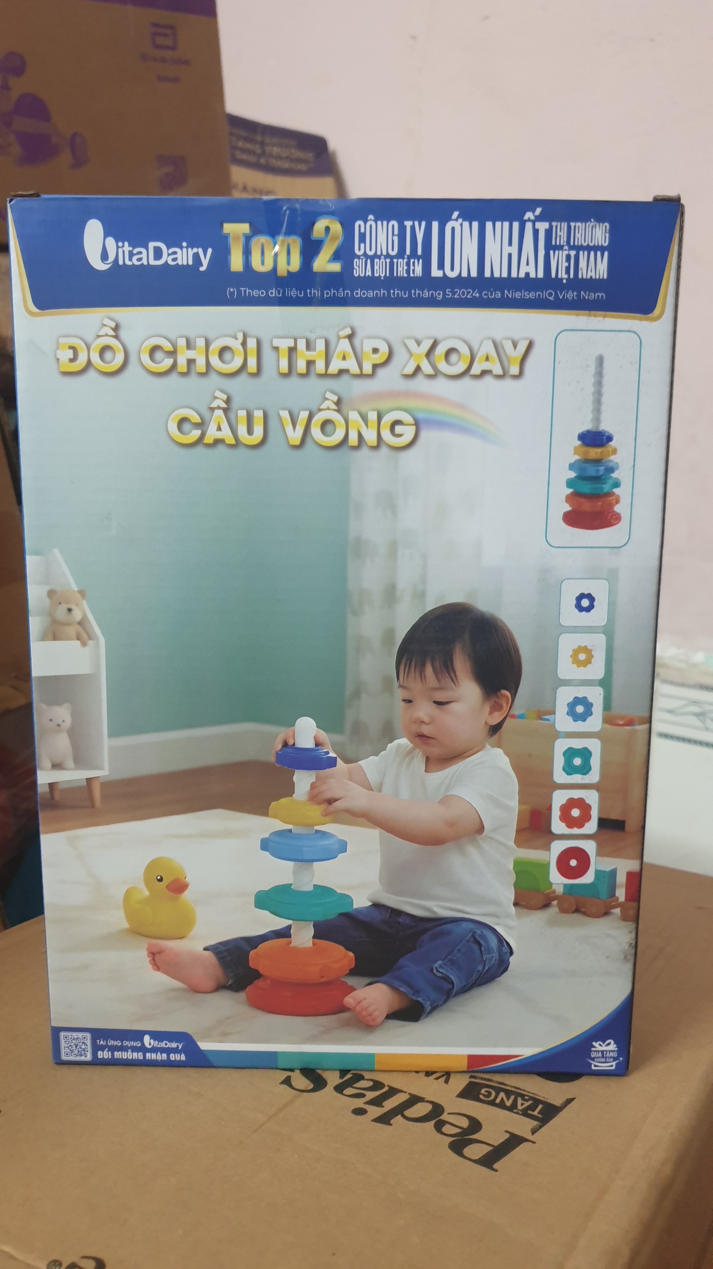 ĐỒ CHƠI THÁP XOAY CẦU VỒNG