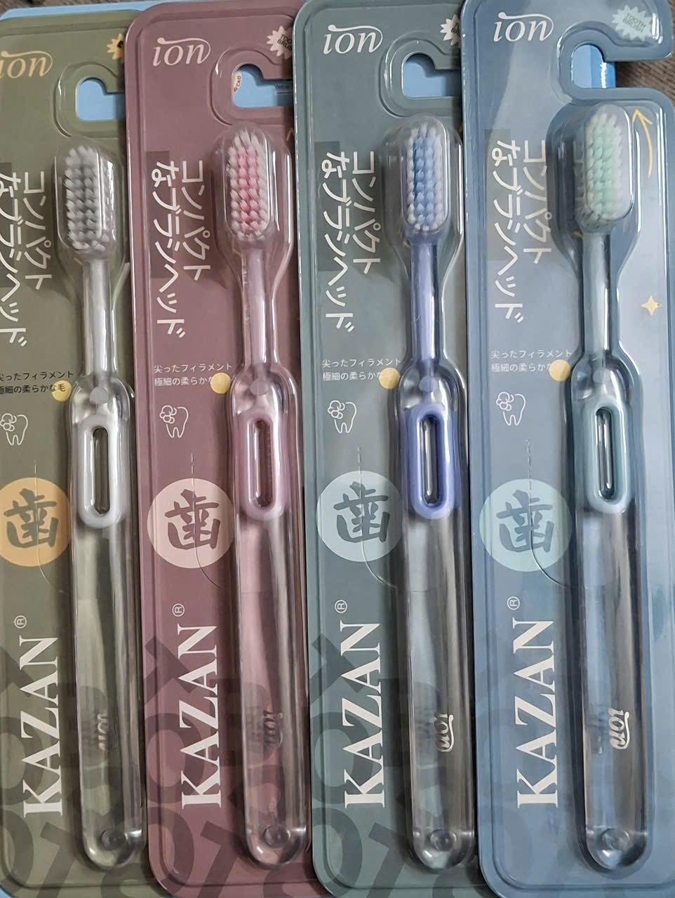     COMBO 2 cái Bàn chải KAZAN