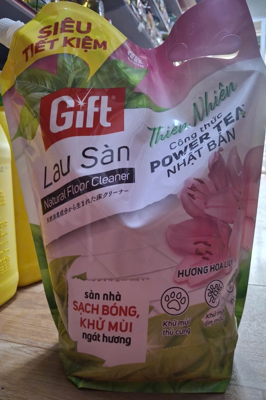      Nước lau sàn Gift hương hoa lily