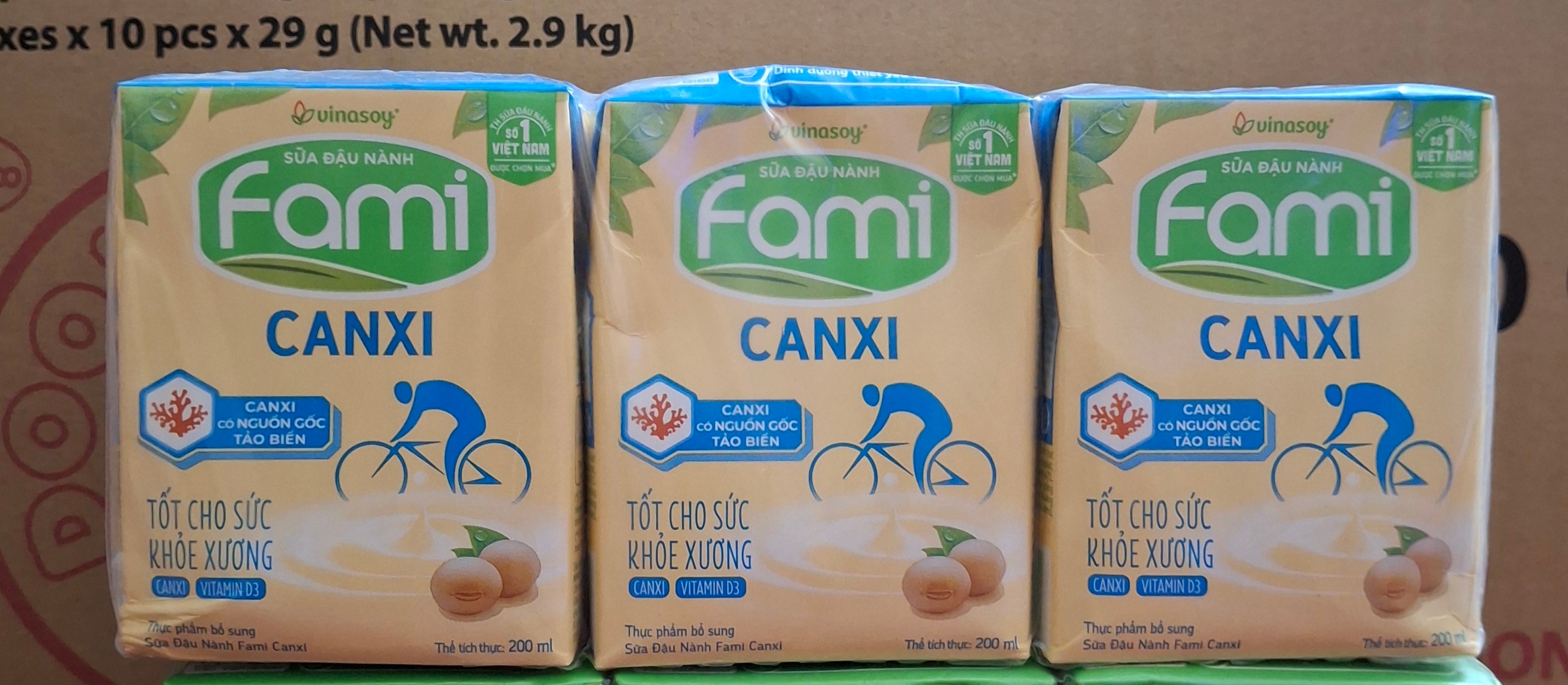  Combo 2 lốc Fami canxi