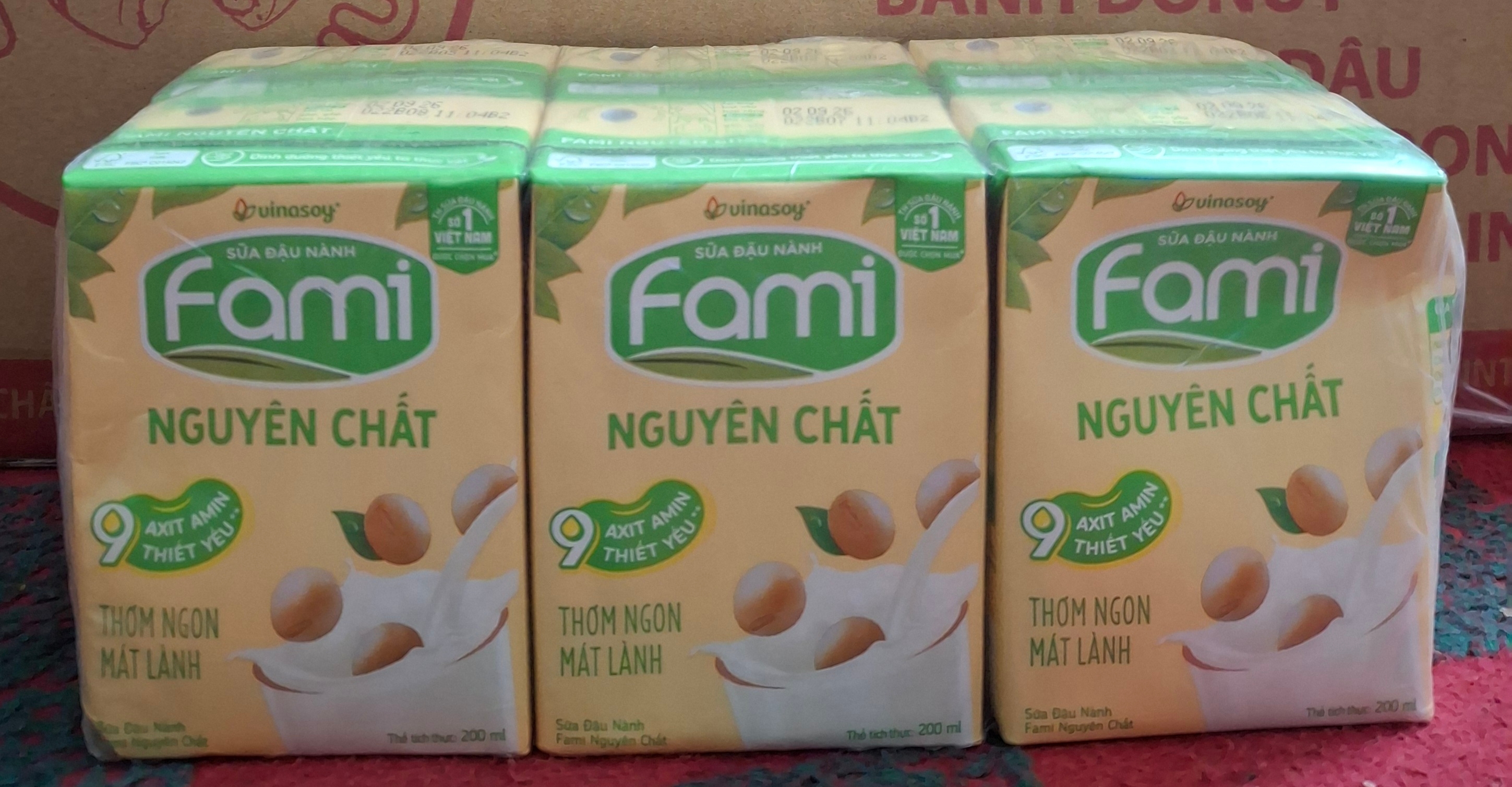   Combo 2 lốc Fami thường
