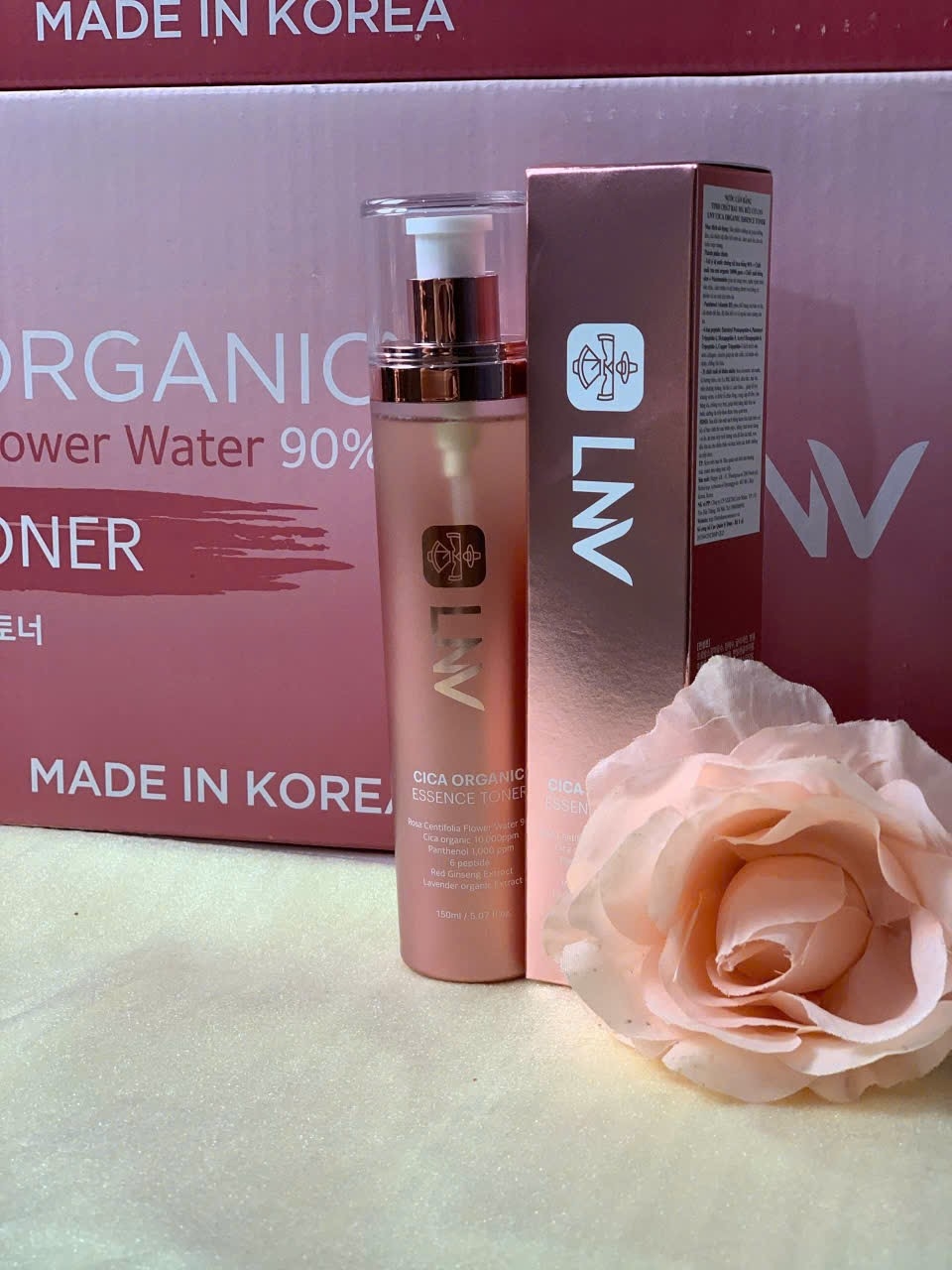   Nước hoa hồng Hàn Quốc