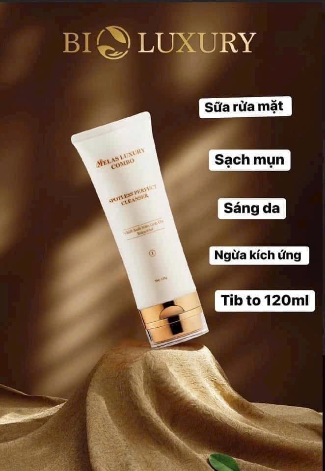  Sữa rửa mặt Melas