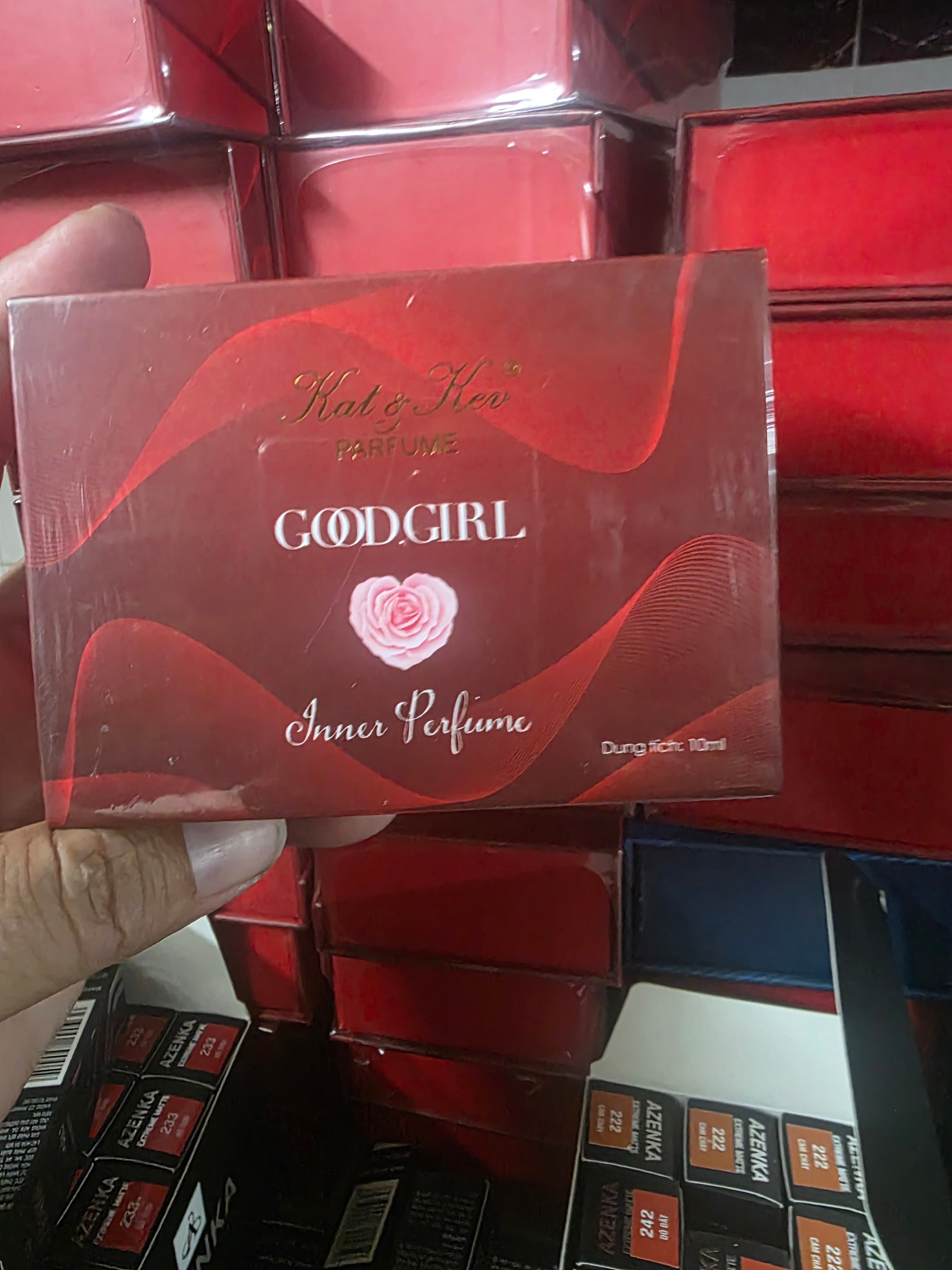 Nước Hoa Vùn Kín