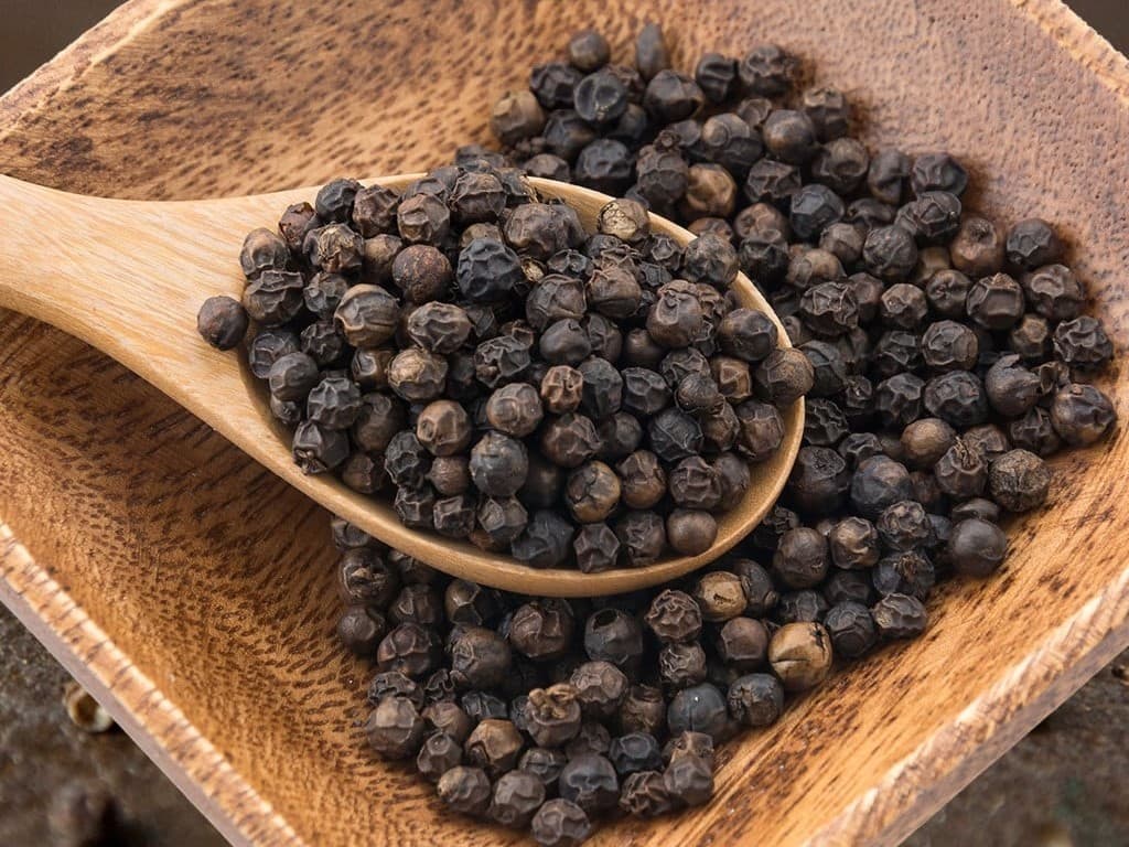 Hạt Tiêu Đen Cay Nồng (500gram)