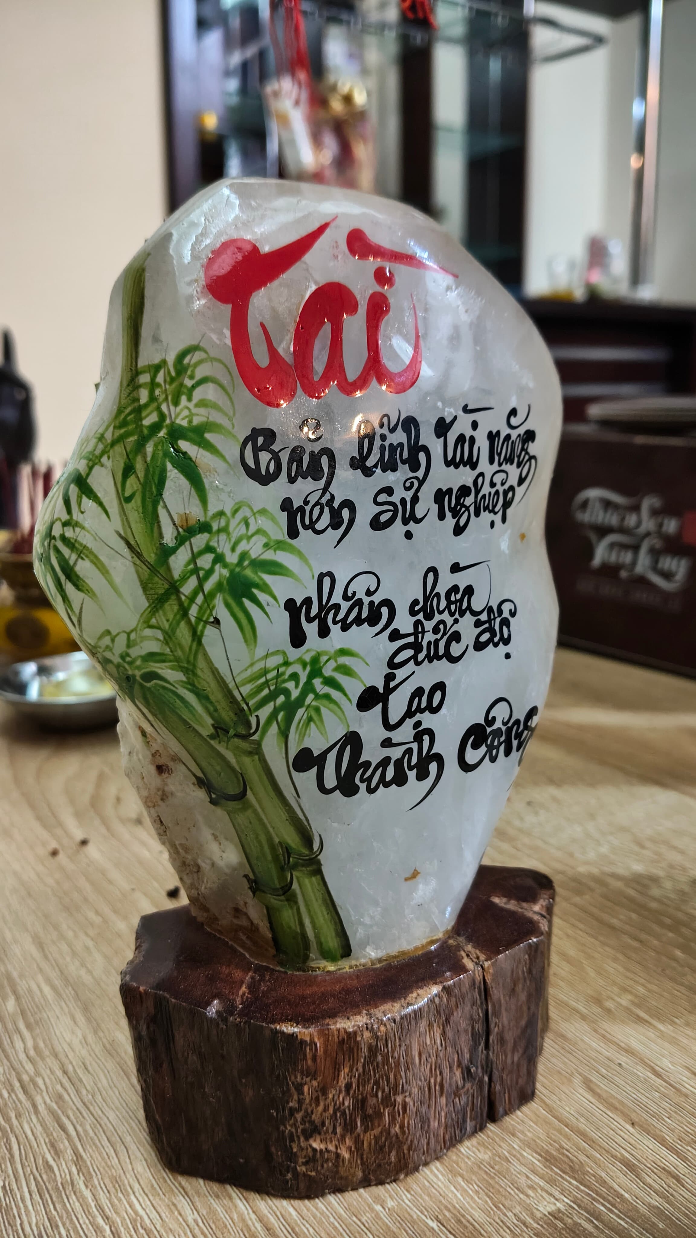 Đá thạch anh thư pháp ảnh 2