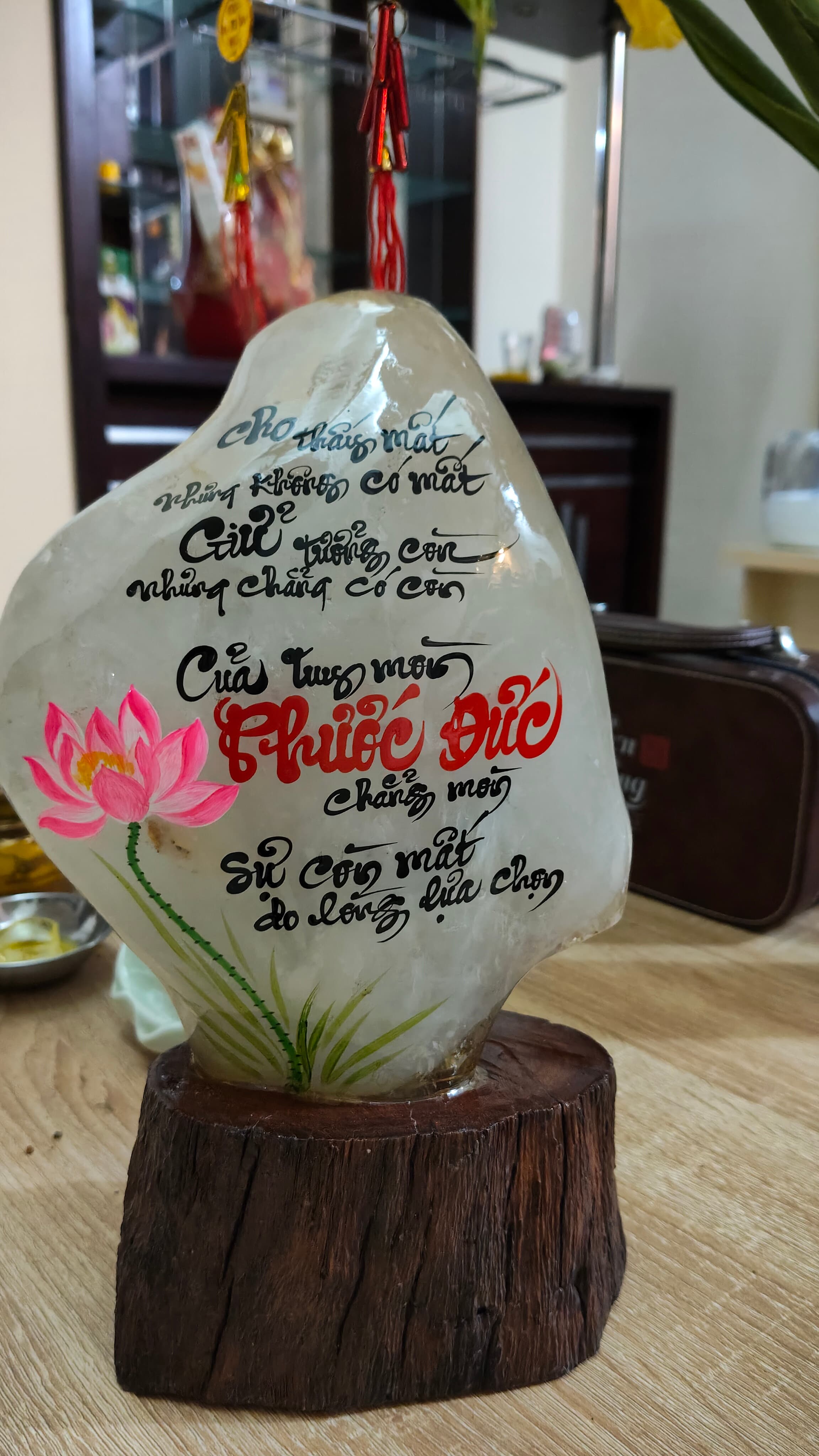 Đá thạch anh thư pháp ảnh 2