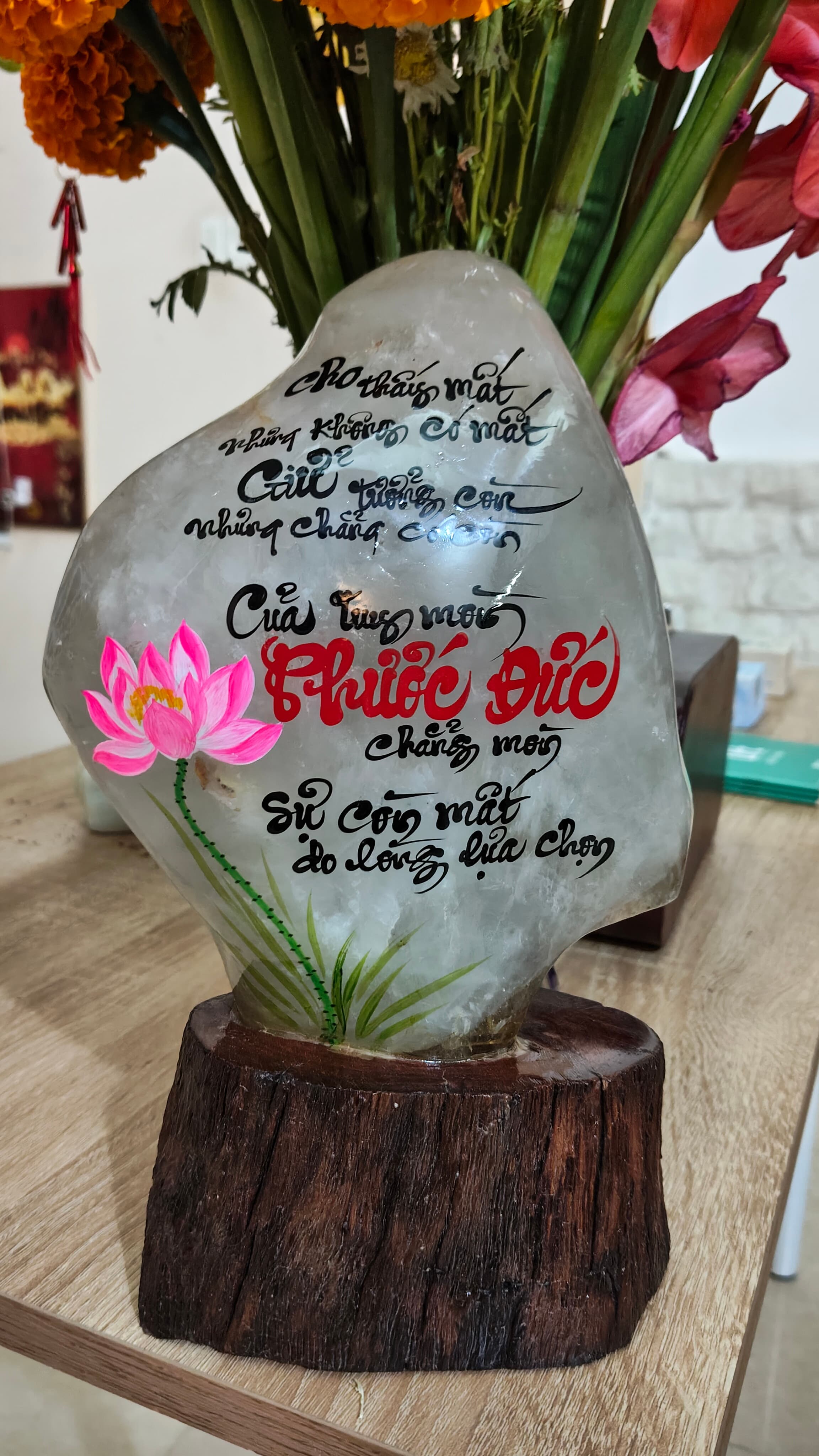 Đá thạch anh thư pháp ảnh 3