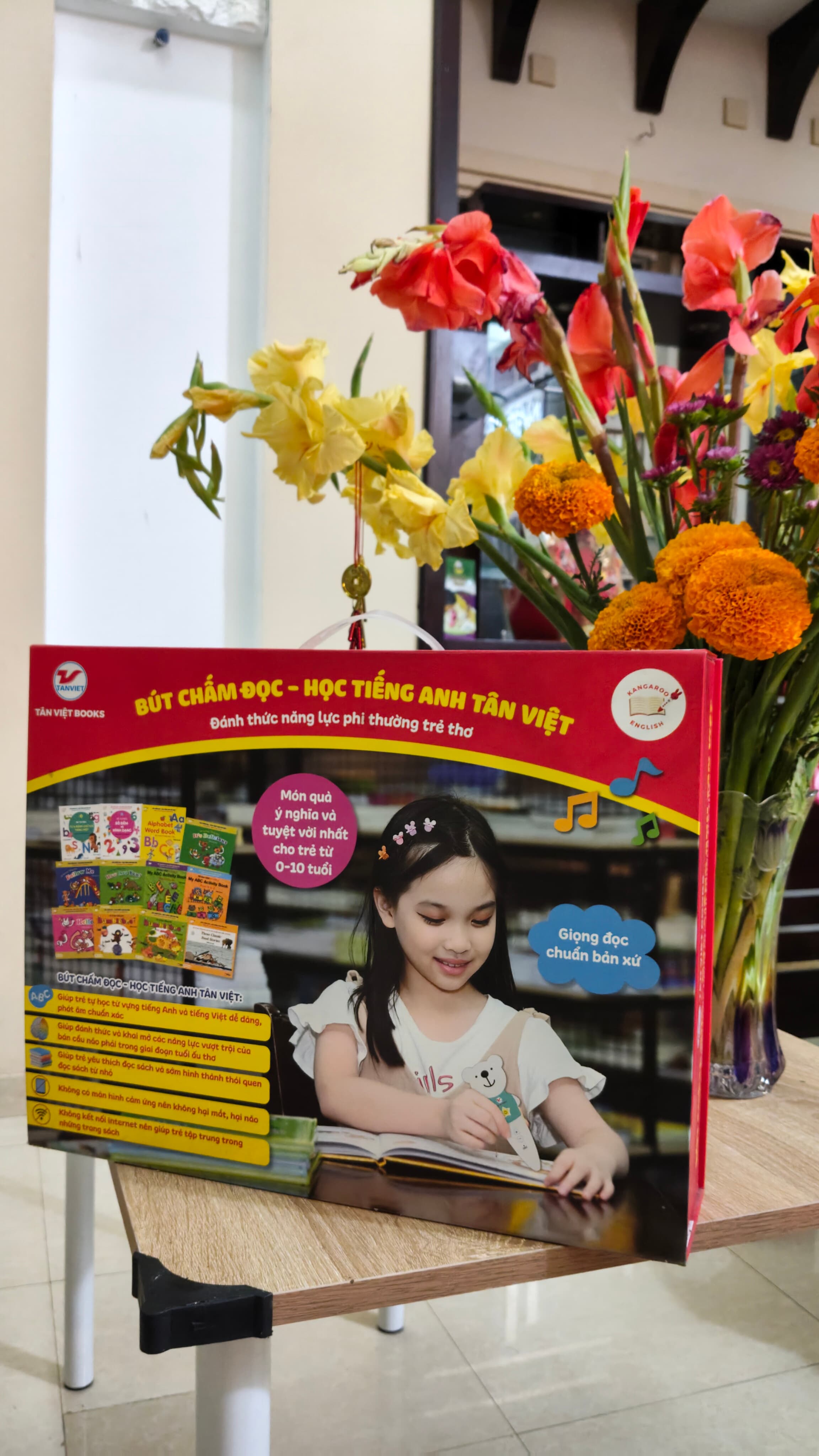 BÚT CHẤM ĐỌC _ HỌC TIẾNG ANH TÂN VIỆT  ảnh 2