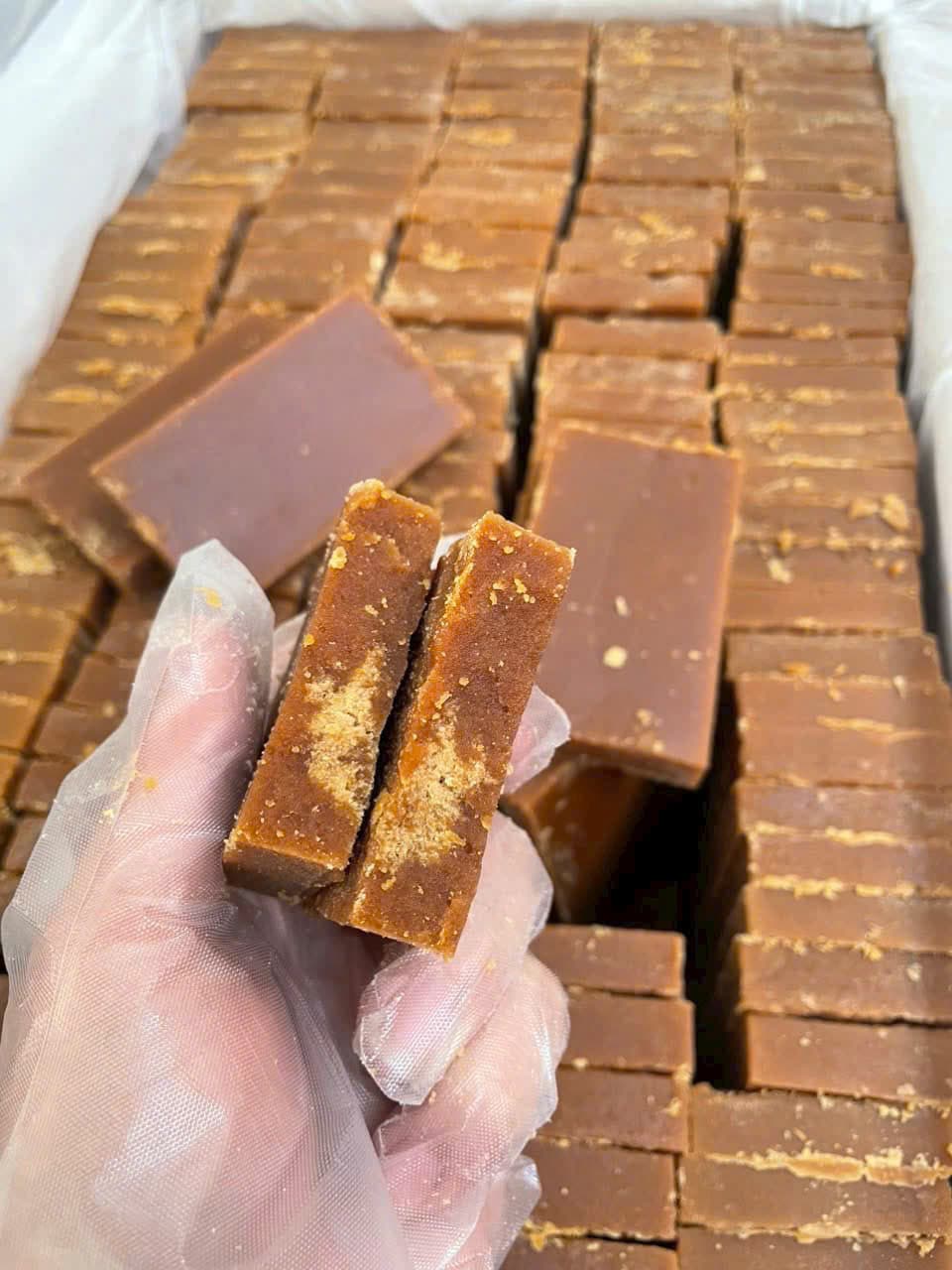 ĐƯỜNG MÍA THÔ (ĐƯỜNG PHÊN ĐỎ ) 