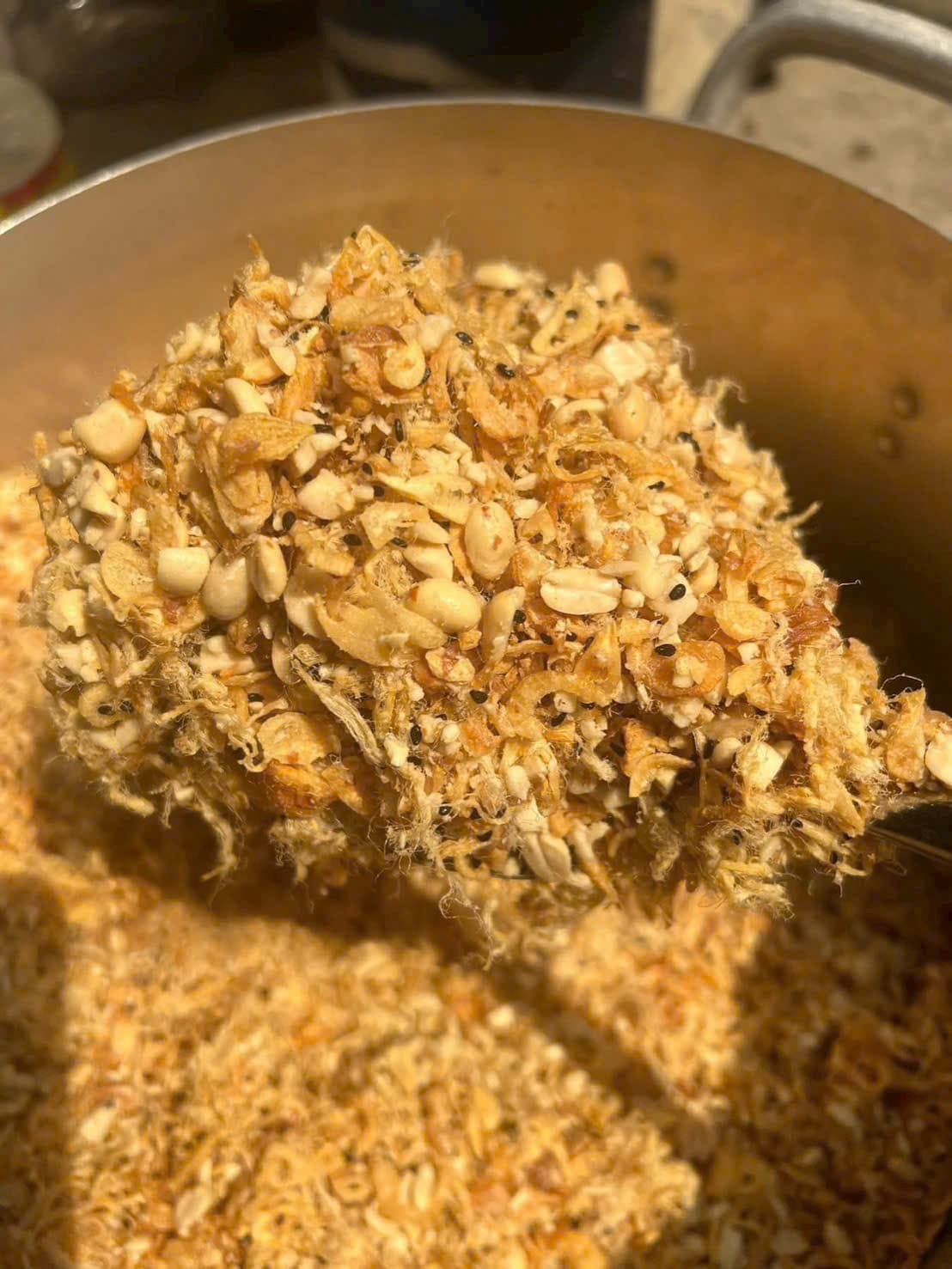 Muối lạc ruốc hành - lọ 500g