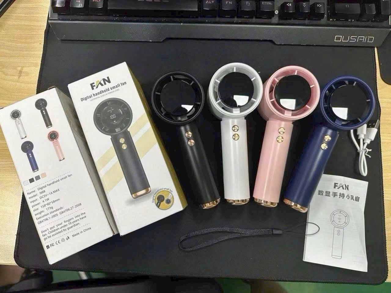 Quạt tích điện cầm tay ảnh 2