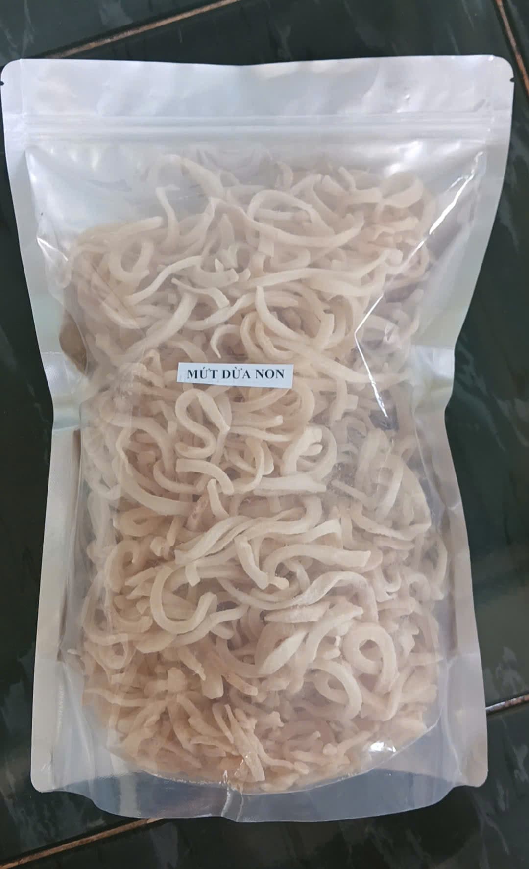 MỨT DỪA NON-THƠM NGON BÉO NGẬY-100% TỰ NHIÊN