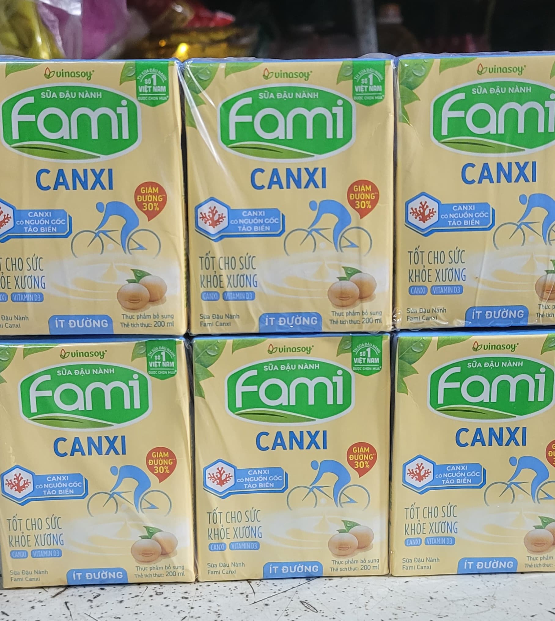 Combo 2 lốc  fami ít đường 