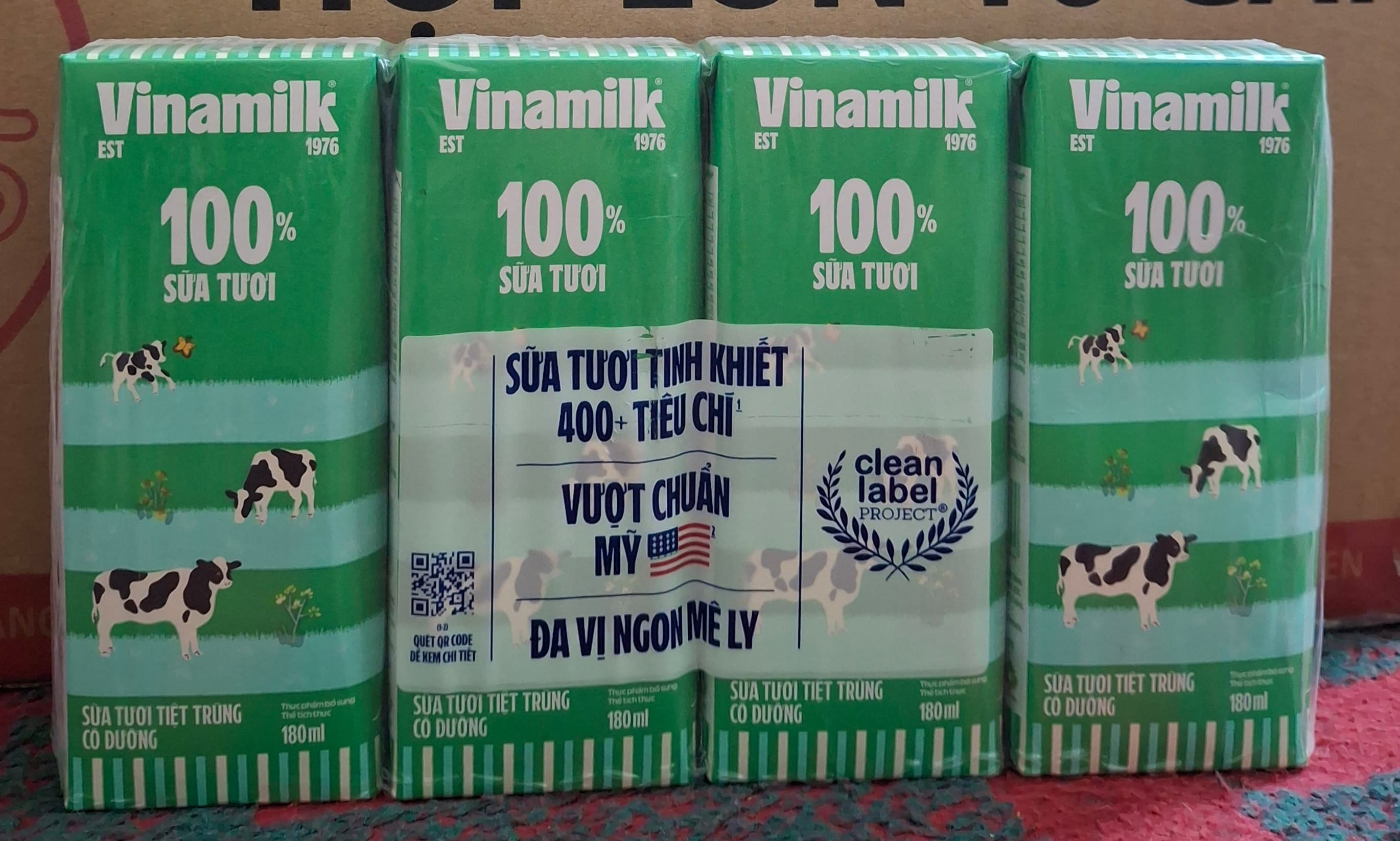 Combo 2 lốc  sữa Vinamilk có đường 180ml