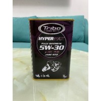 Dầu nhớt cao cấp cho xe máy, loại nhớt 5W30 API SP JASO MA2 loại chai 1 lít. Thương hiệu Tribo (UAE)